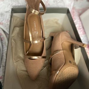 Blush/pink heels with rosegold straps